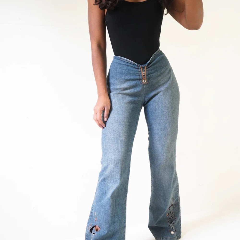 Masha & Jlynn Y2K vintage 90s flare jeans